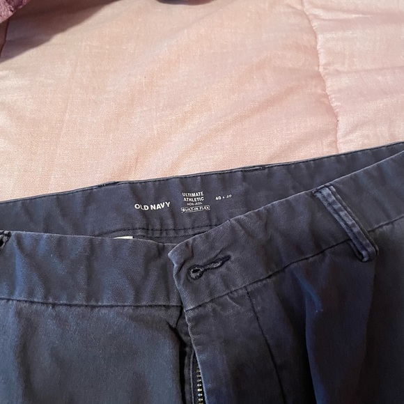 40x30. Old navy blue chinos size xxl , flex - Picture 2 of 2